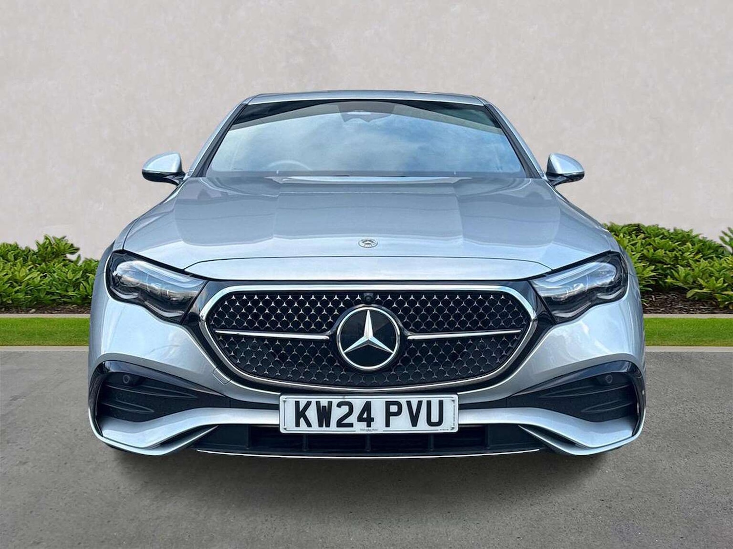 Used Mercedes-Benz E Class 2024 for sale - 77629392: Photo 5