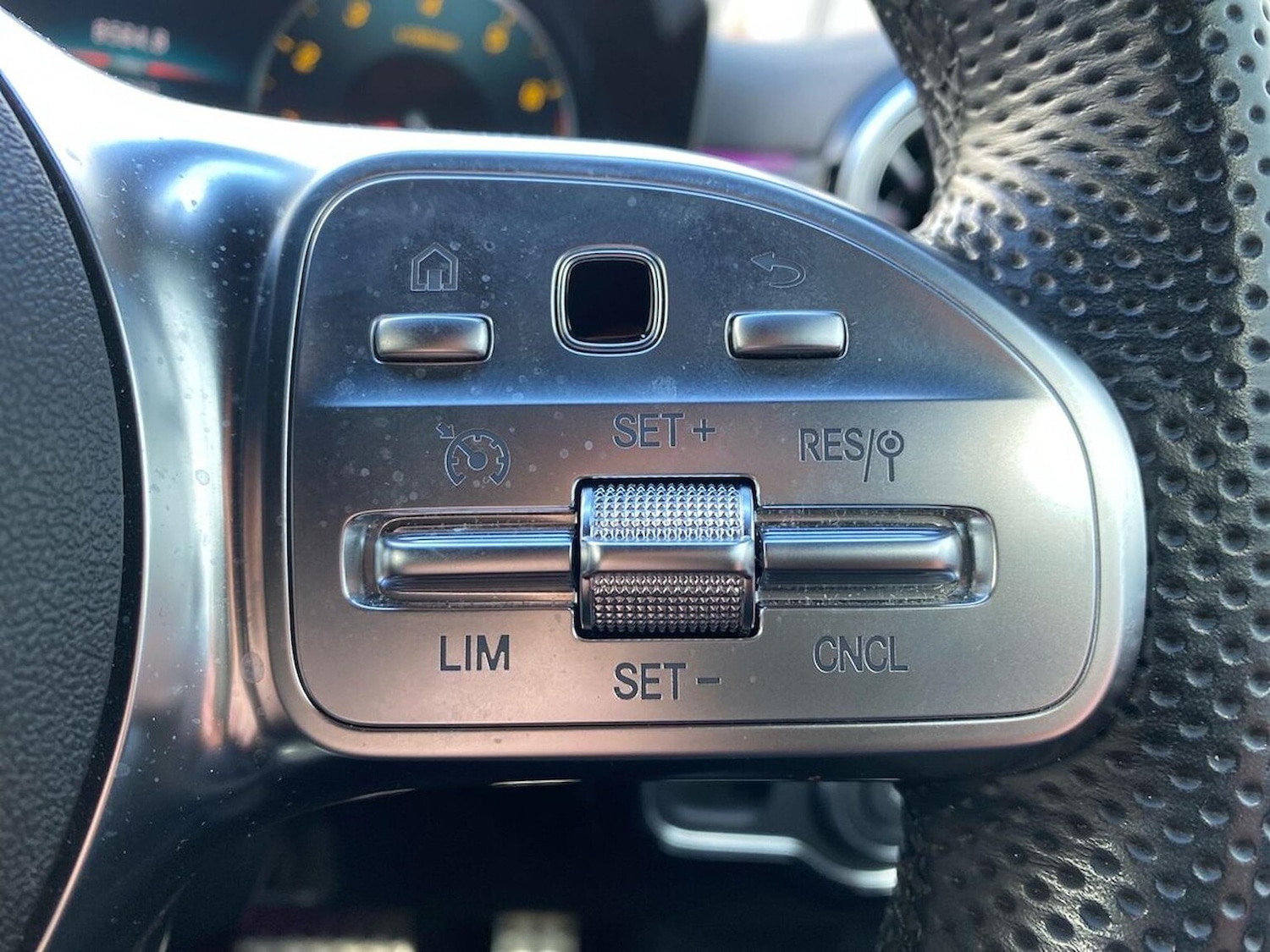 Used Mercedes-Benz CLA 2021 for sale - 76655863: Photo 27