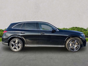 Used Mercedes-Benz GLC 2023 for sale - 77663724: Photo