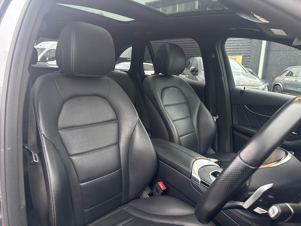 Used Mercedes-Benz GLC 2019 for sale - 76536607: Photo 40