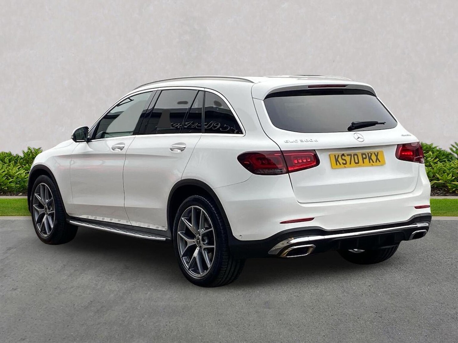 Used Mercedes-Benz GLC 2020 for sale - 76749014: Photo 2