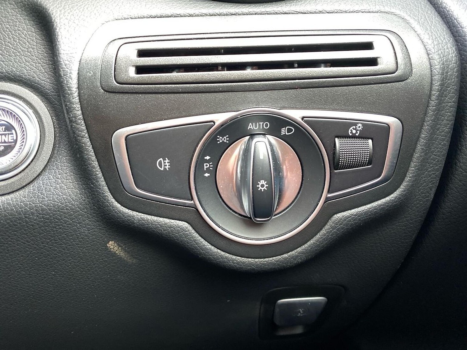 Used Mercedes-Benz GLC 2020 for sale - 76749014: Photo 22