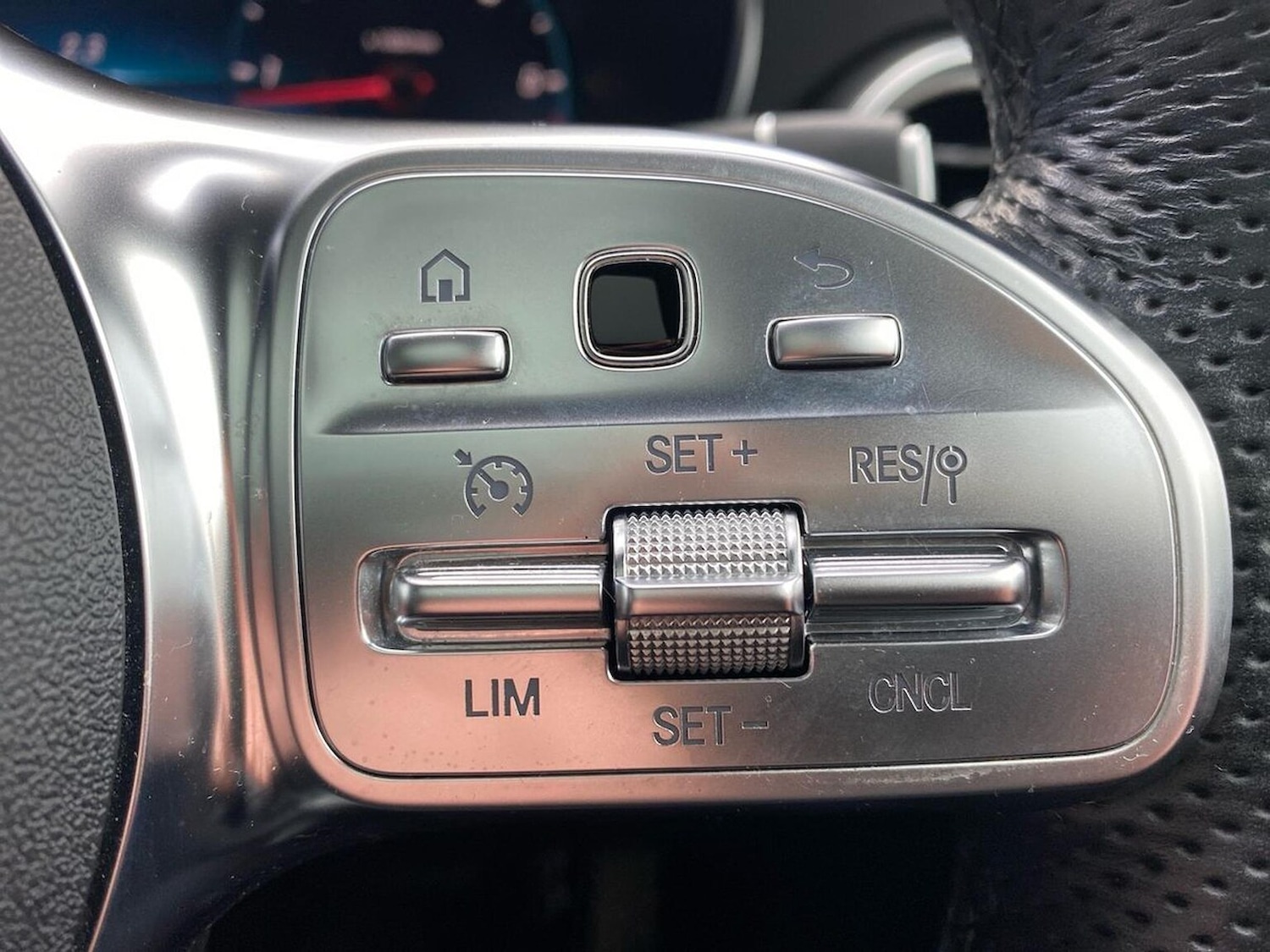 Used Mercedes-Benz GLC 2020 for sale - 76749014: Photo 27