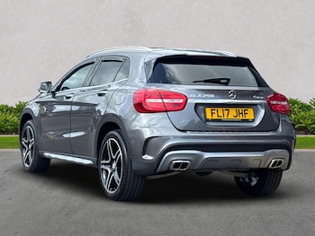 Used Mercedes-Benz GLA 2017 for sale - 75975346: Photo 2
