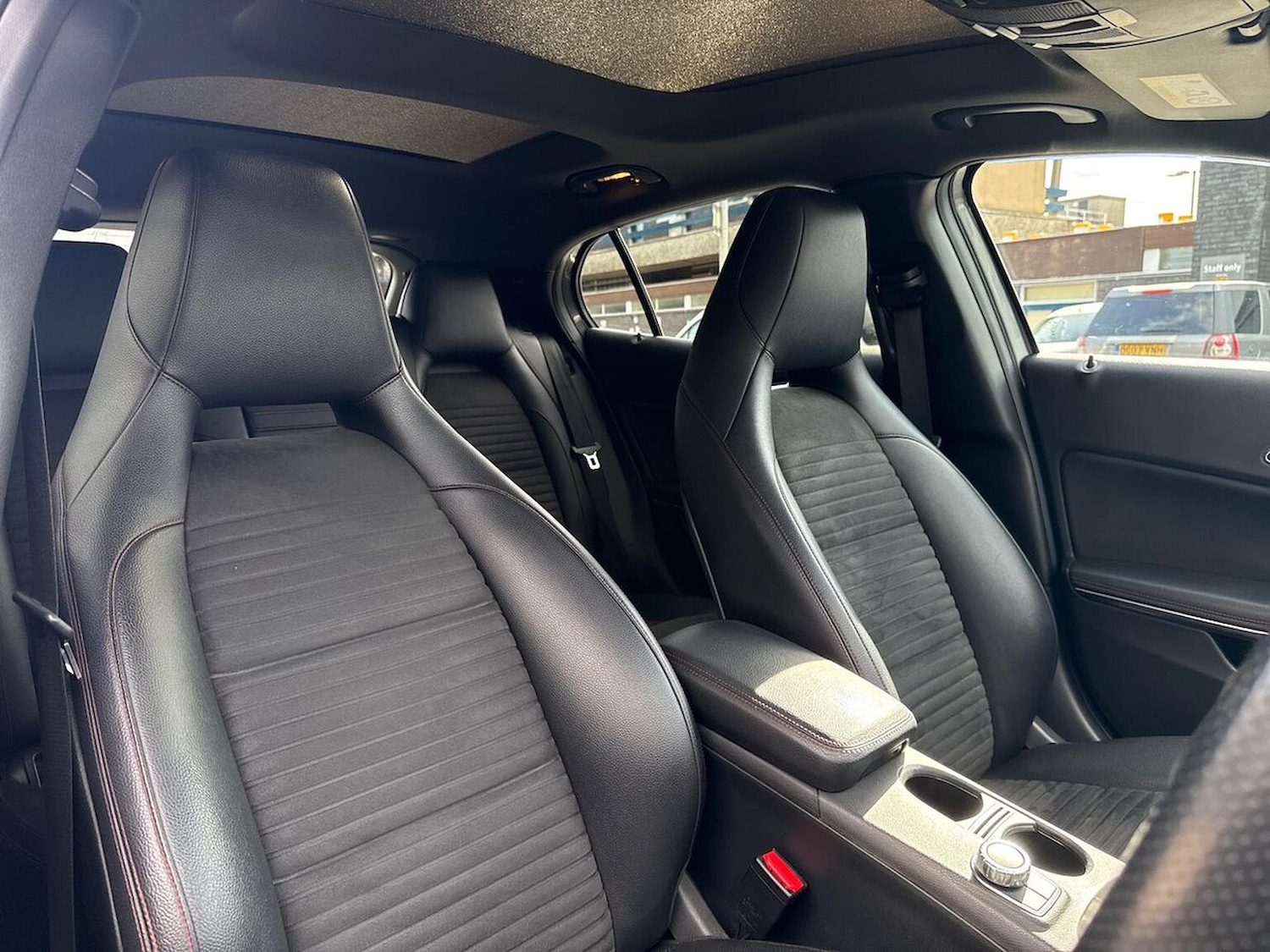 Used Mercedes-Benz GLA 2017 for sale - 75975346: Photo 40