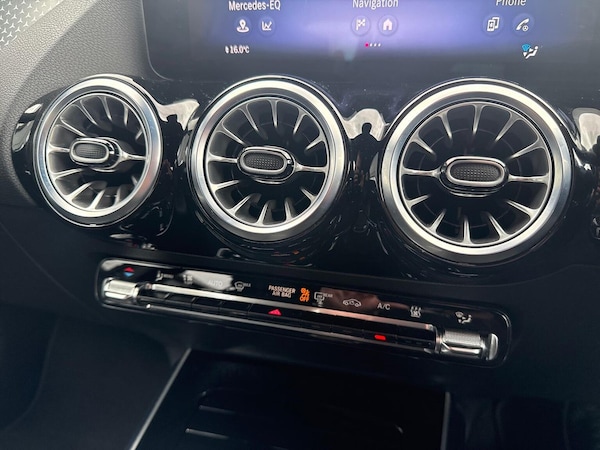 Used Mercedes-Benz EQA 2024 for sale - 76064374: Photo 12
