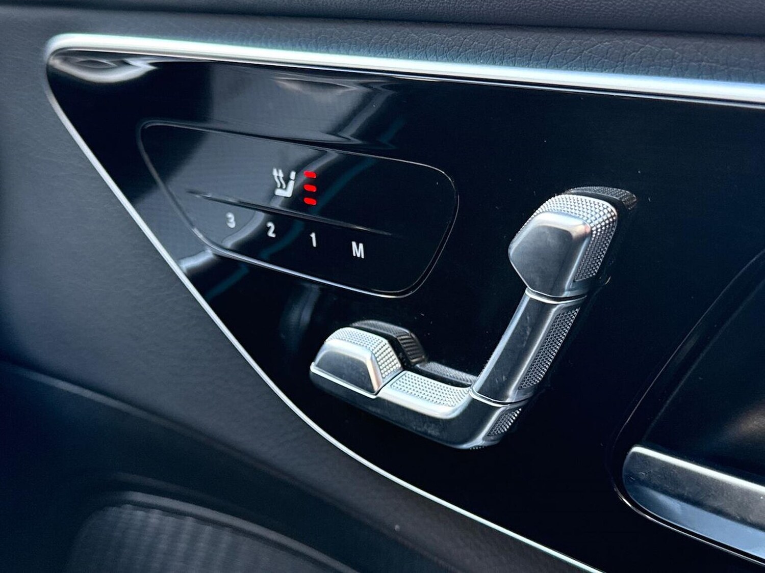 Used Mercedes-Benz C Class 2024 for sale - 76376807: Photo 30