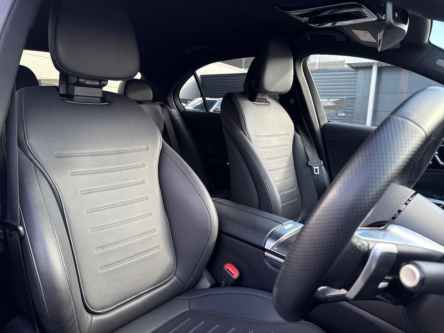 Used Mercedes-Benz C Class 2024 for sale - 76376807: Photo 40