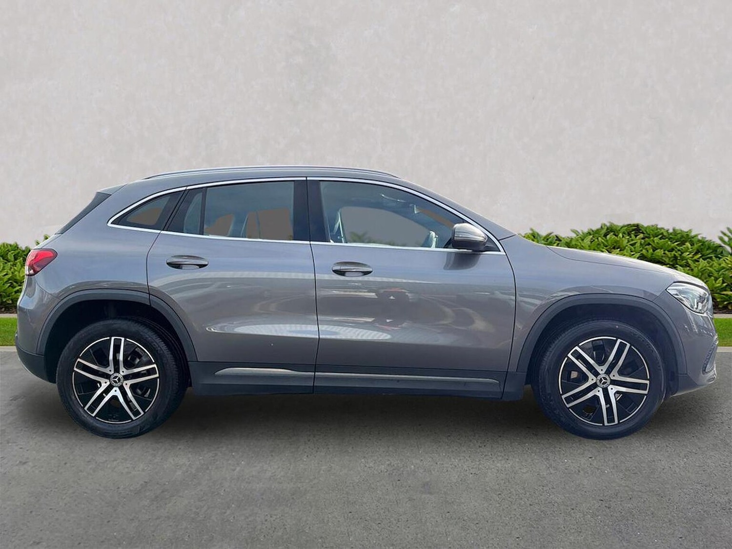 Used Mercedes-Benz GLA 2021 for sale - 76403410: Photo 3