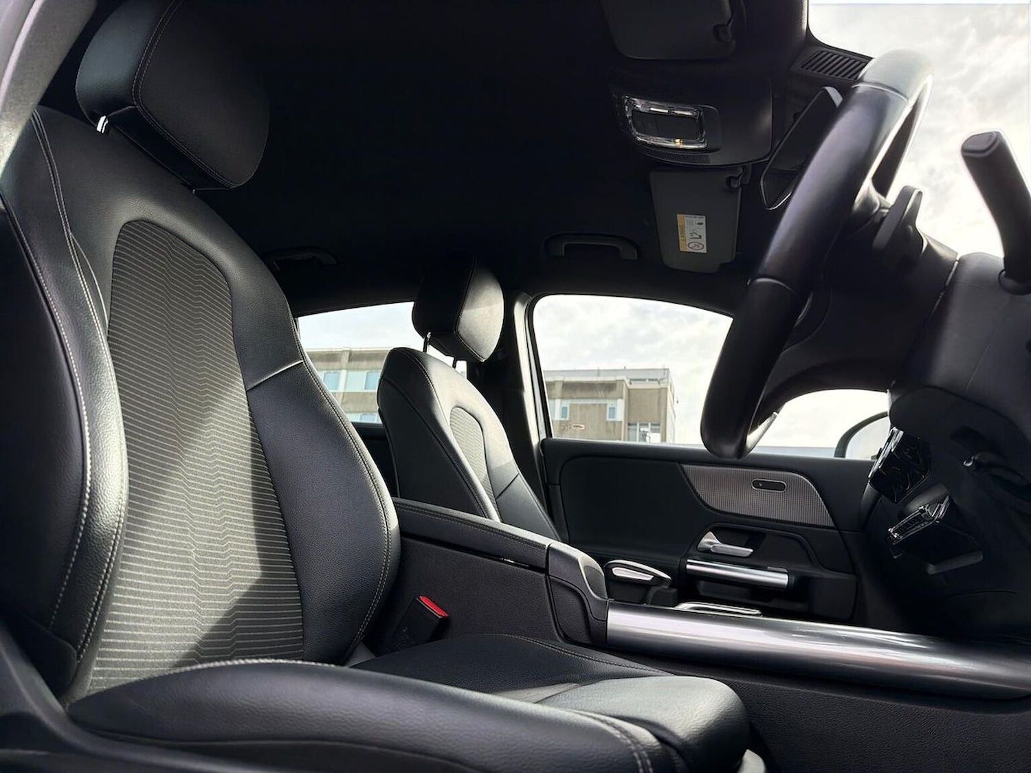 Used Mercedes-Benz GLA 2021 for sale - 76403410: Photo 37