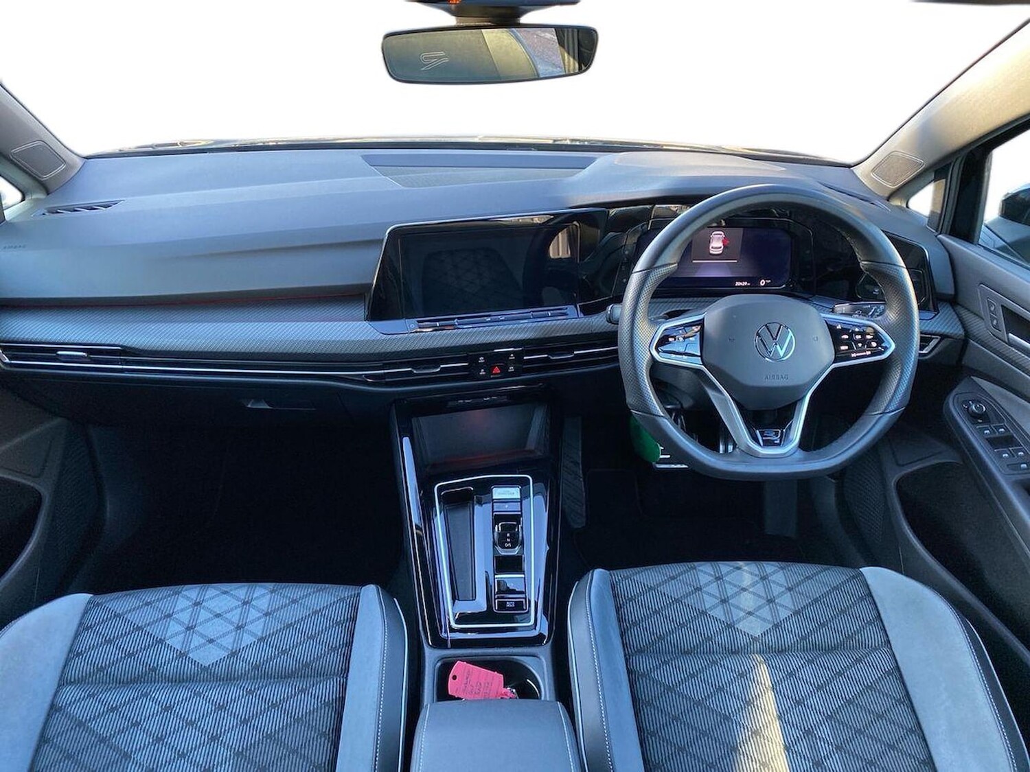 Used Volkswagen Golf 2024 for sale - 77528859: Photo 8