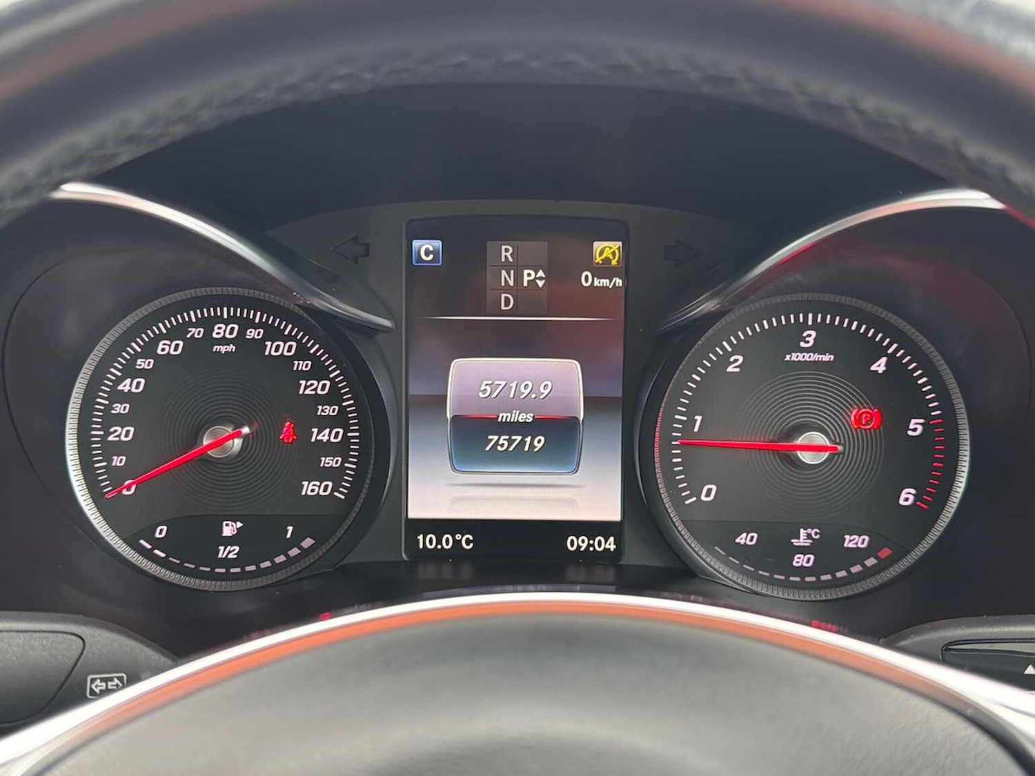 Used Mercedes-Benz GLC 2017 for sale - 76403418: Photo 11