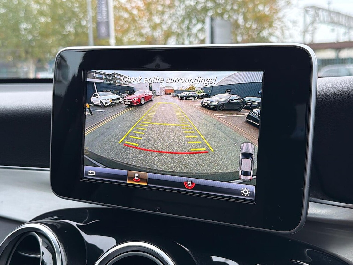 Used Mercedes-Benz GLC 2017 for sale - 76403418: Photo 23