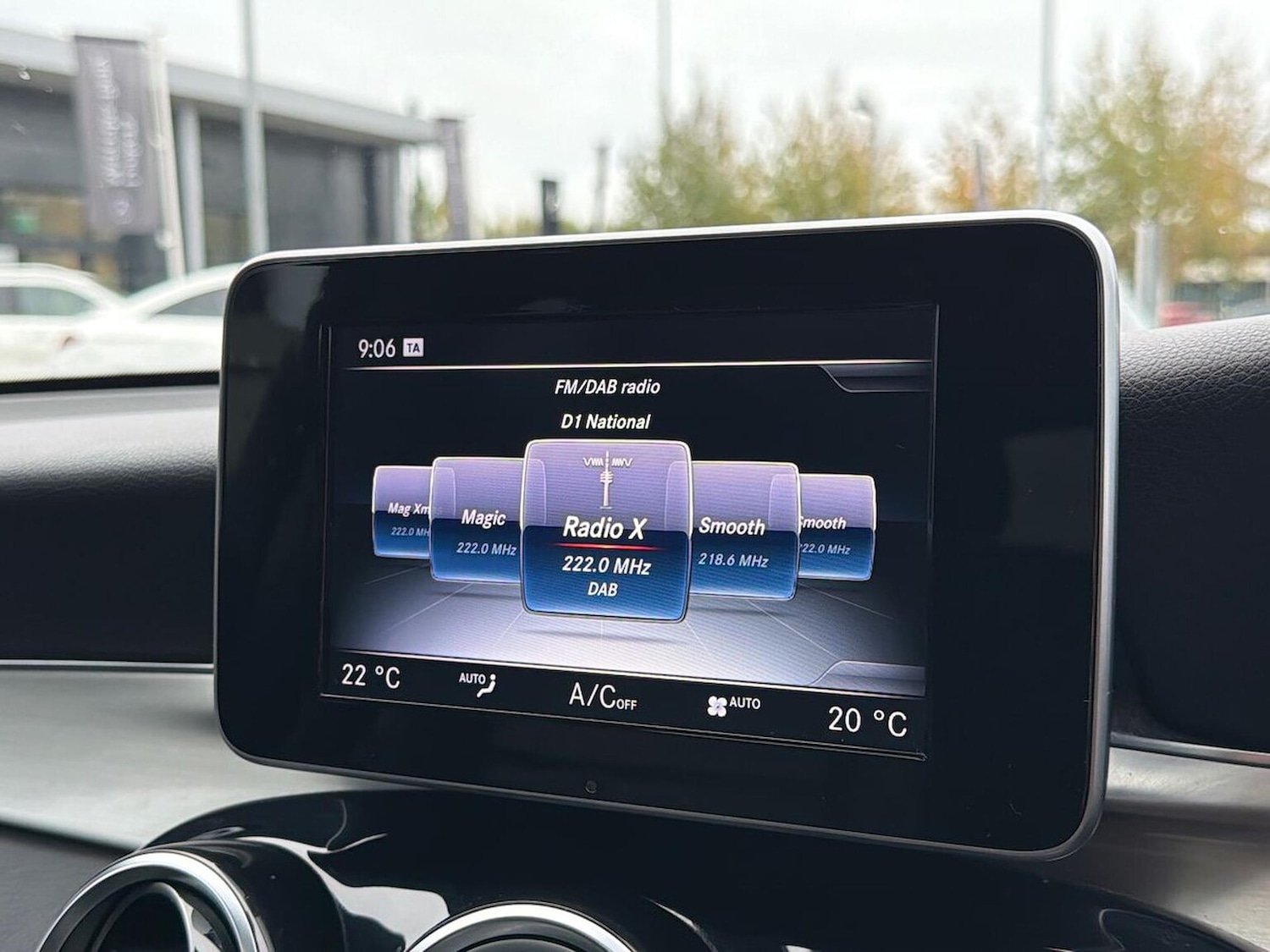 Used Mercedes-Benz GLC 2017 for sale - 76403418: Photo 24