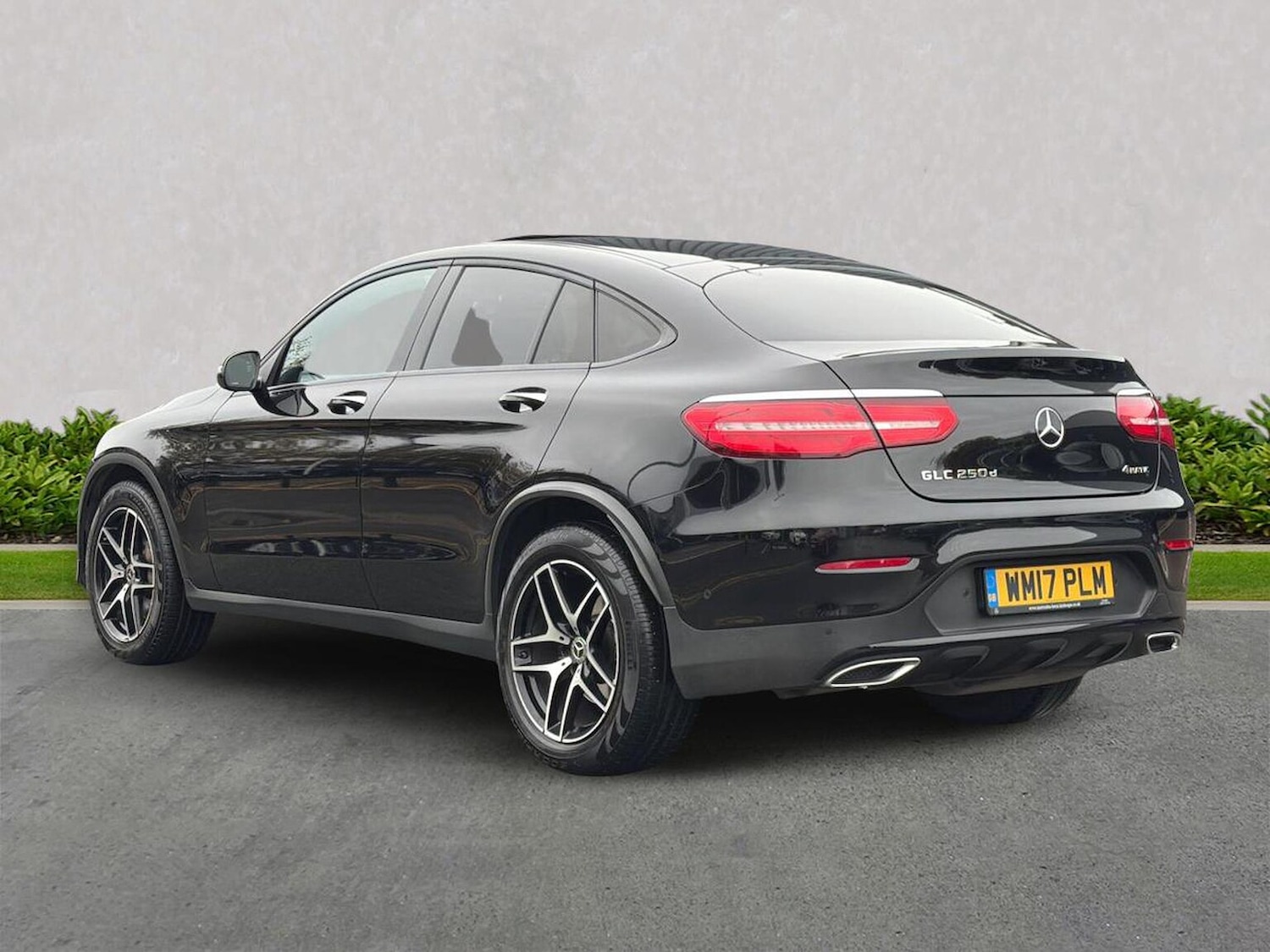 Used Mercedes-Benz GLC 2017 for sale - 76403418: Photo 3