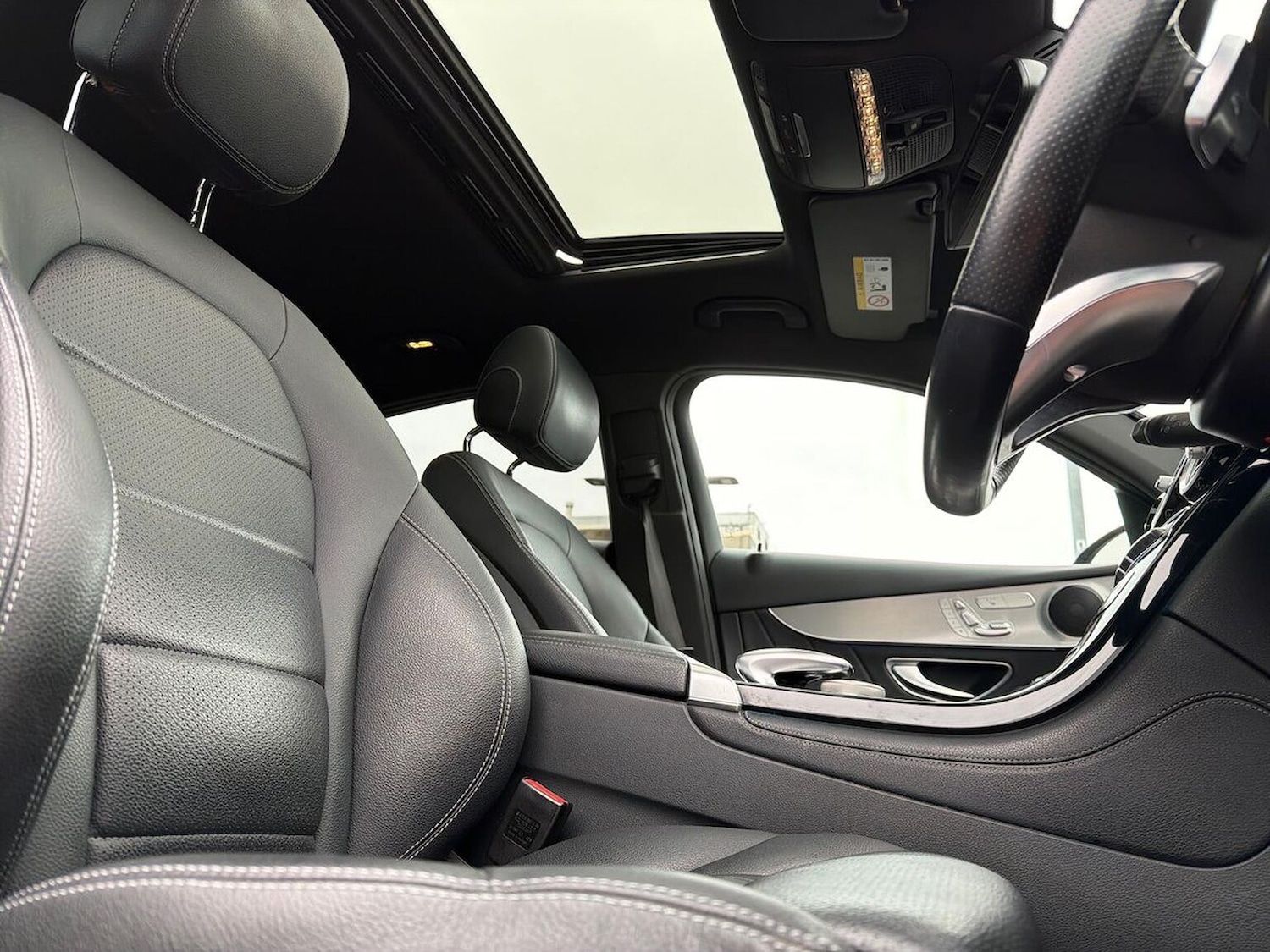 Used Mercedes-Benz GLC 2017 for sale - 76403418: Photo 38