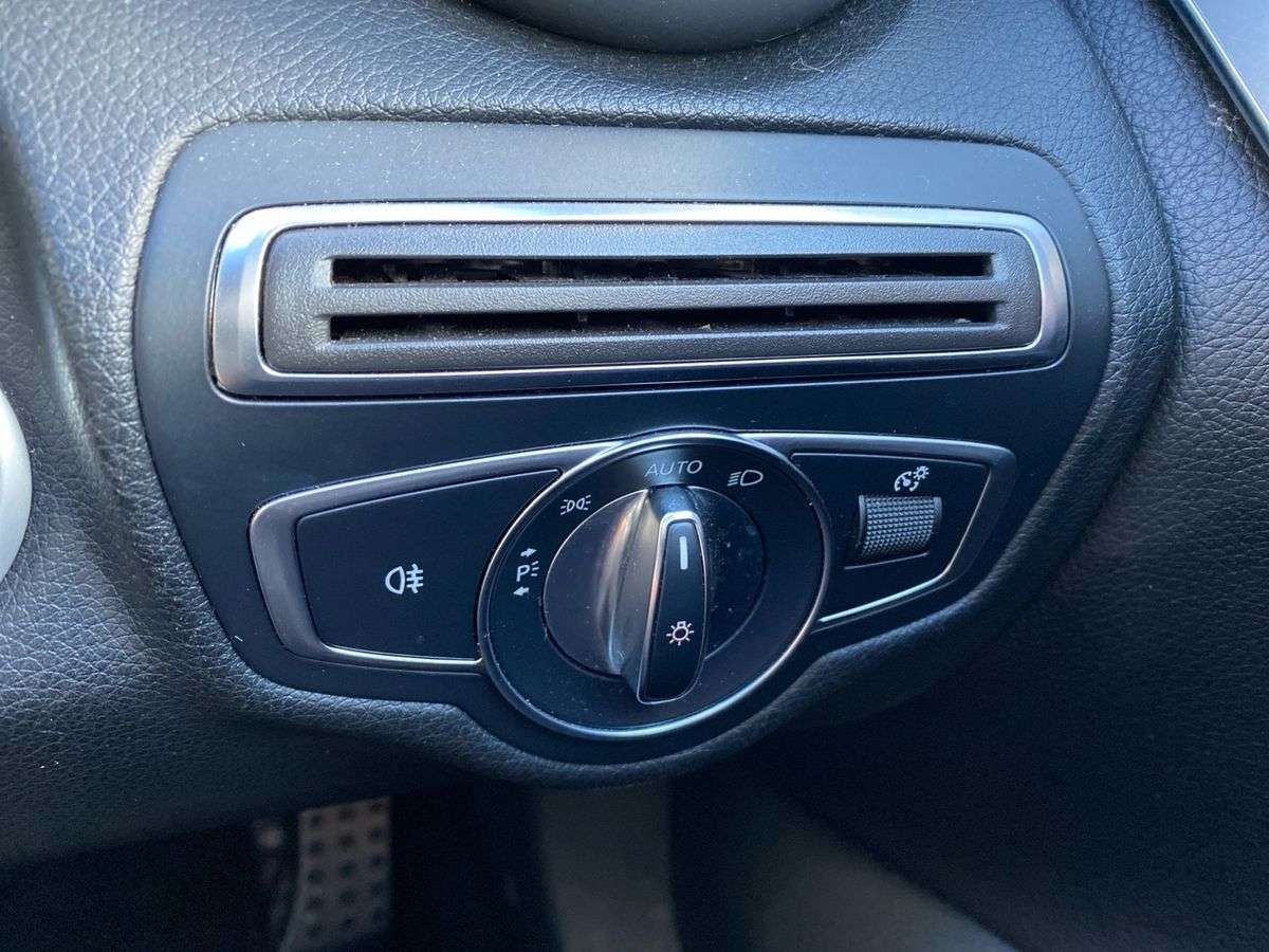 Used Mercedes-Benz C Class 2017 for sale - 78196330: Photo 22