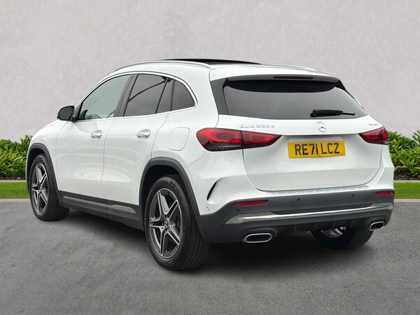 Used Mercedes-Benz GLA 2021 for sale - 76268278: Photo 2