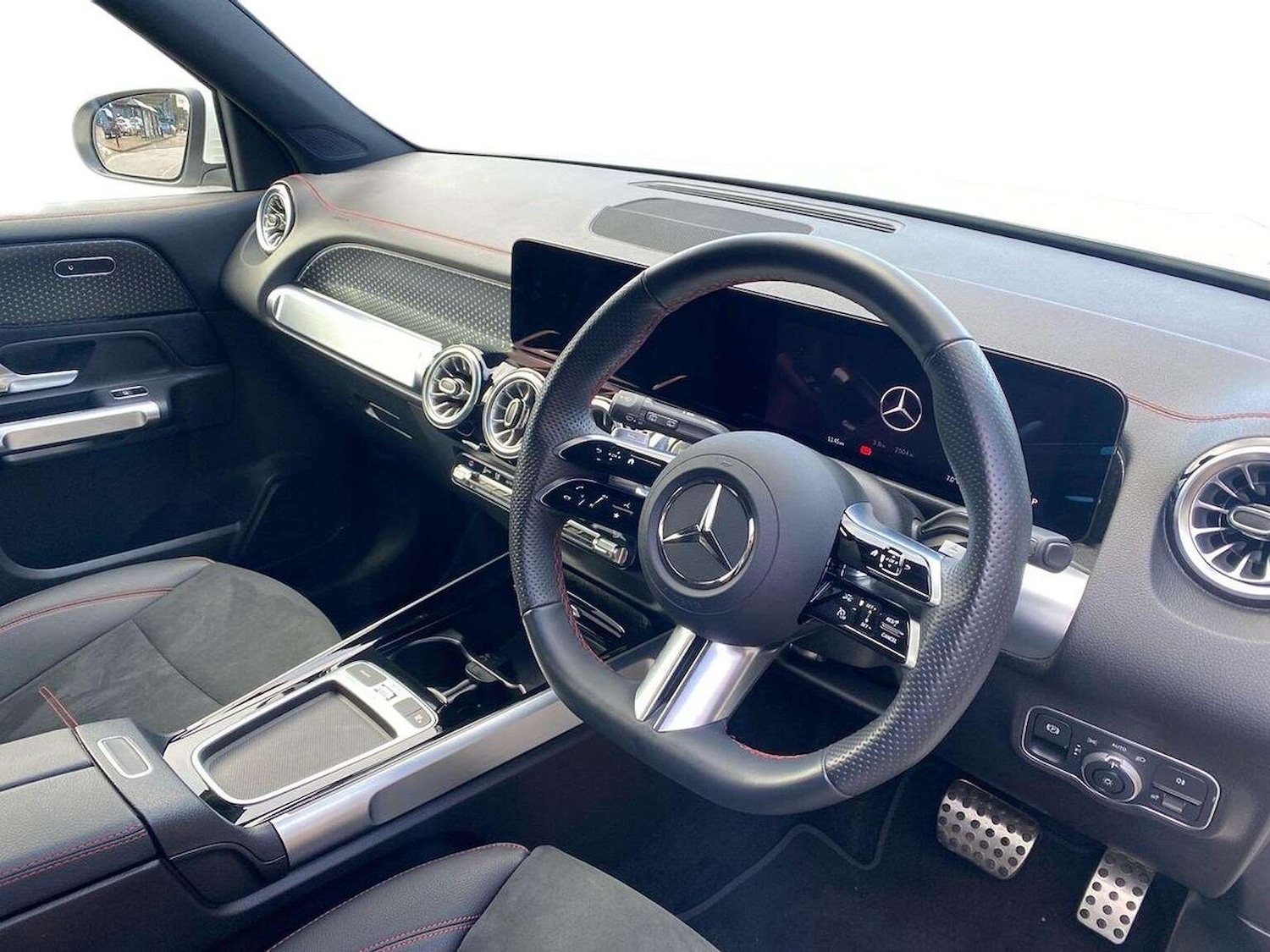 Used Mercedes-Benz EQB 2024 for sale - 77629400: Photo 15