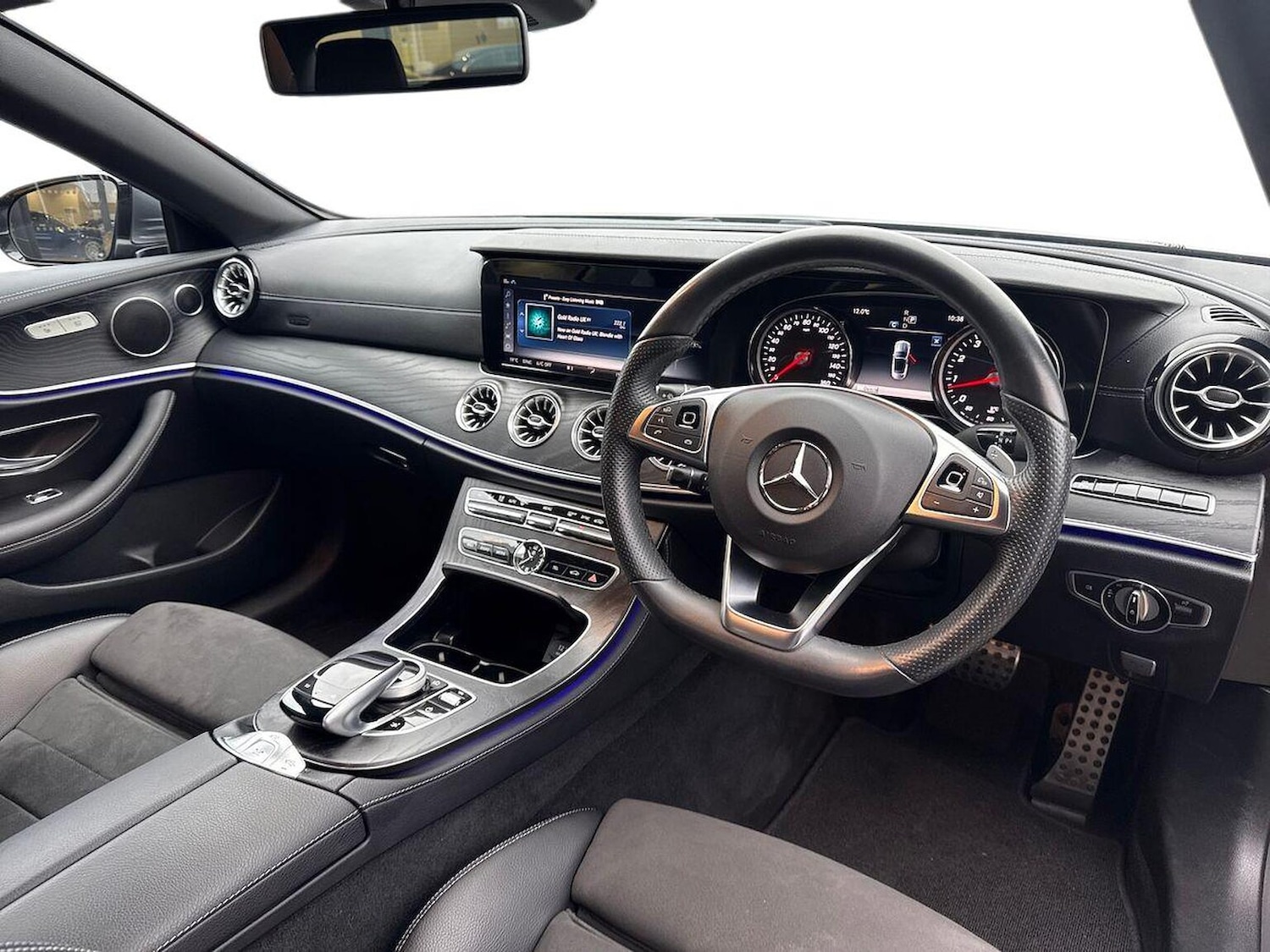 Used Mercedes-Benz E Class 2018 for sale - 76638908: Photo 15