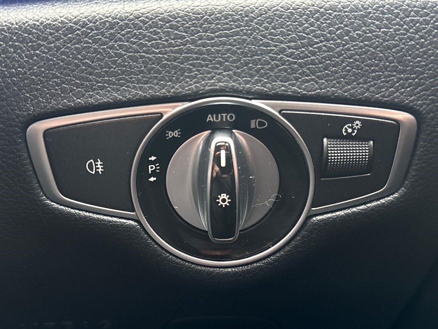 Used Mercedes-Benz E Class 2018 for sale - 76638908: Photo 22