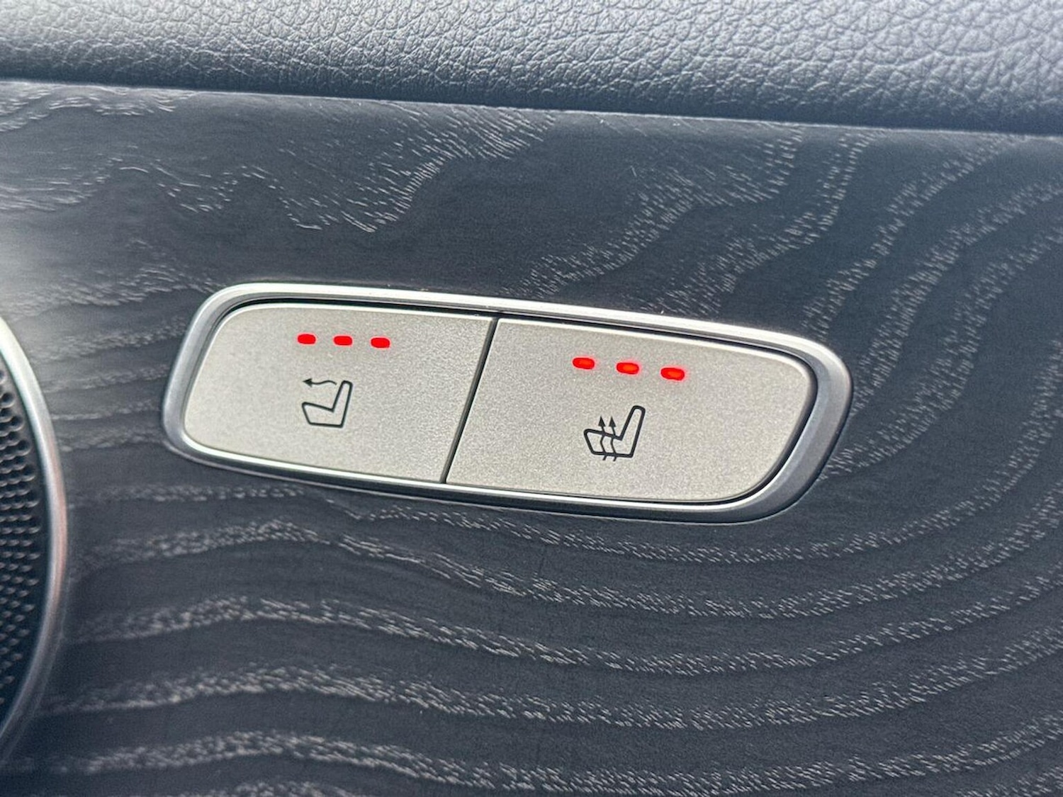 Used Mercedes-Benz E Class 2018 for sale - 76638908: Photo 30