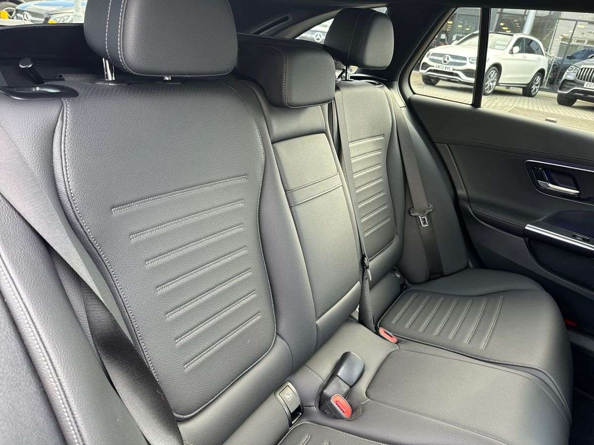 Used Mercedes-Benz C Class 2025 for sale - 78196437: Photo 16