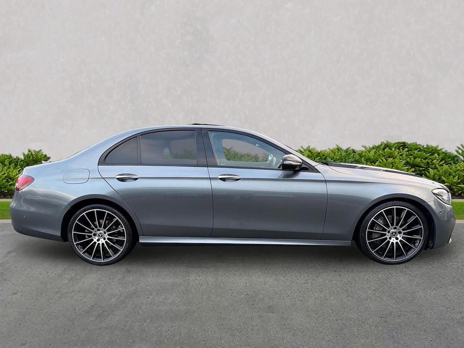 Used Mercedes-Benz E Class 2022 for sale - 76892173: Photo 3