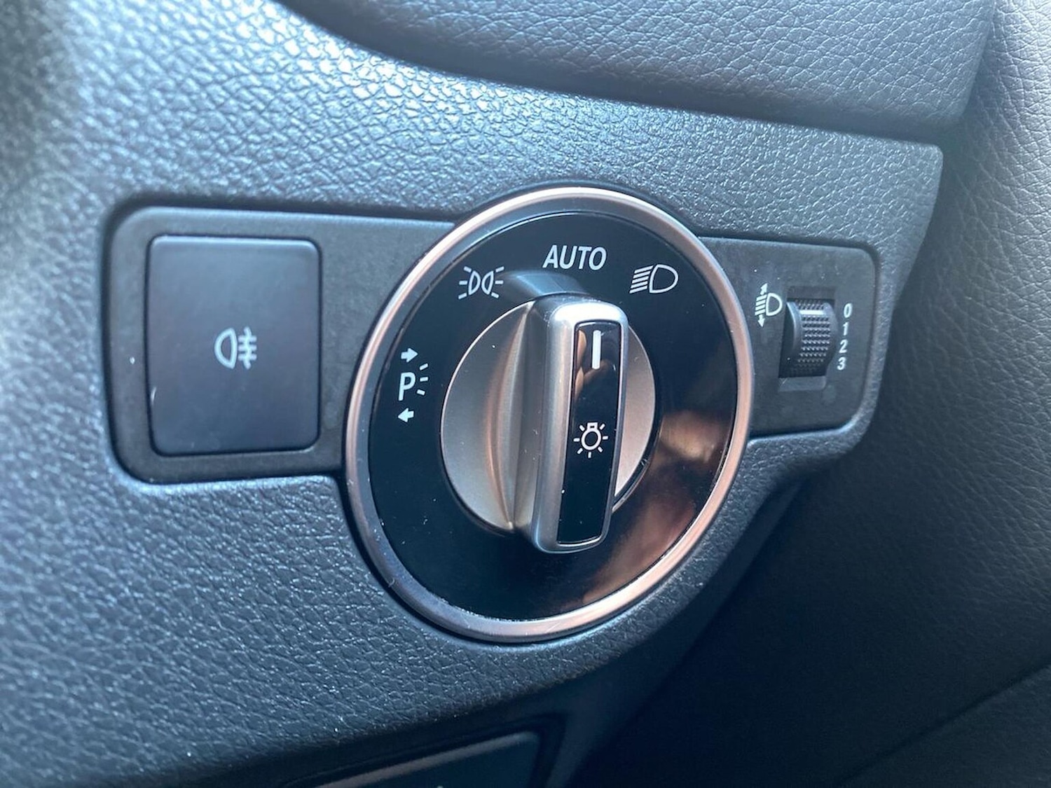 Used Mercedes-Benz CLA 2018 for sale - 76940500: Photo 22