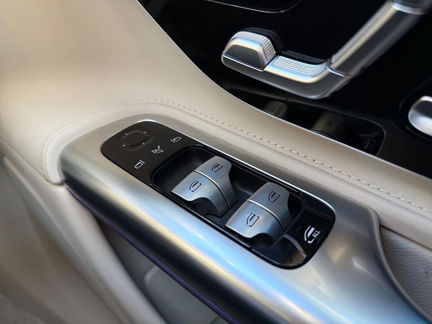 Used Mercedes-Benz SL 2023 for sale - 76627991: Photo 21