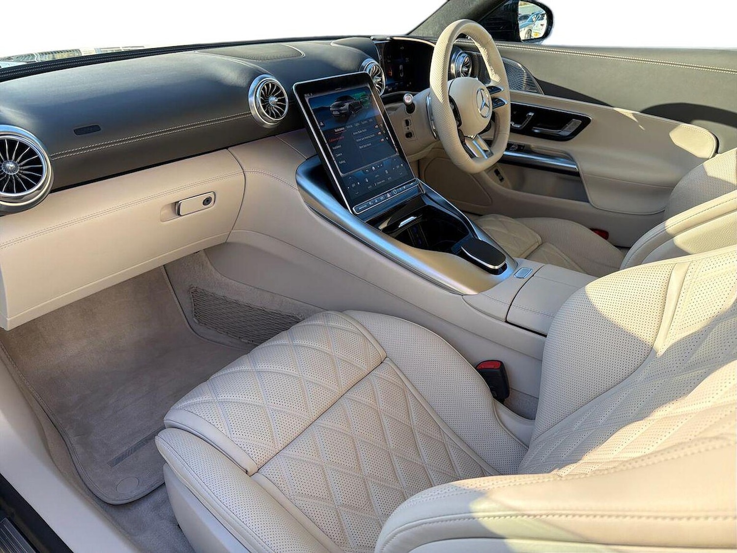 Used Mercedes-Benz SL 2023 for sale - 76627991: Photo 7