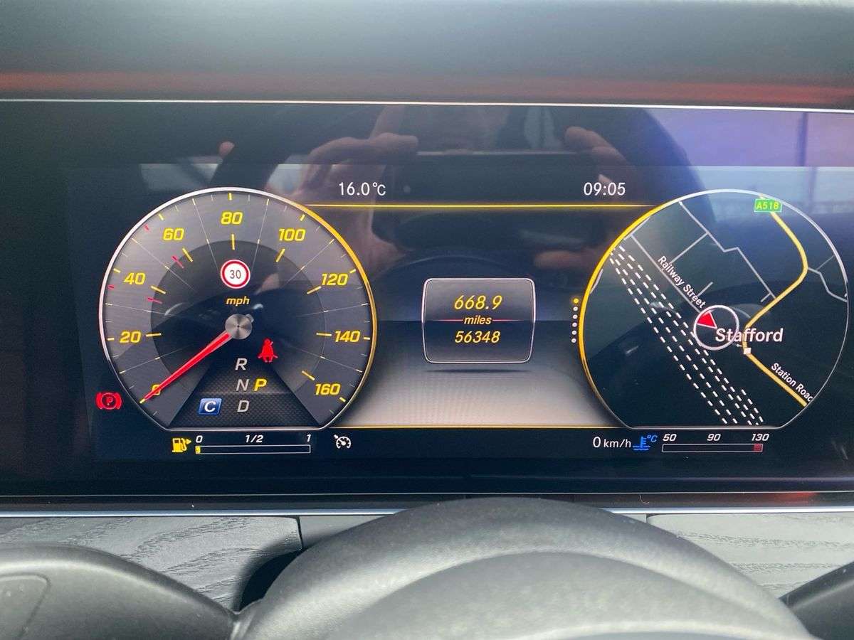 Used Mercedes-Benz E Class 2020 for sale - 78193197: Photo 10