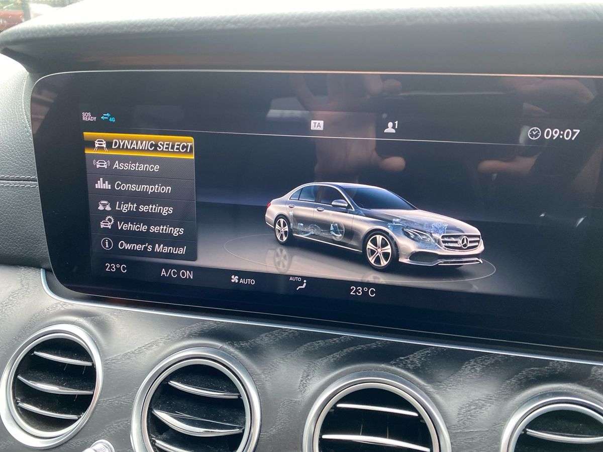 Used Mercedes-Benz E Class 2020 for sale - 78193197: Photo 25