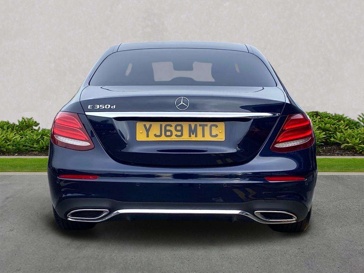 Used Mercedes-Benz E Class 2020 for sale - 78193197: Photo 4