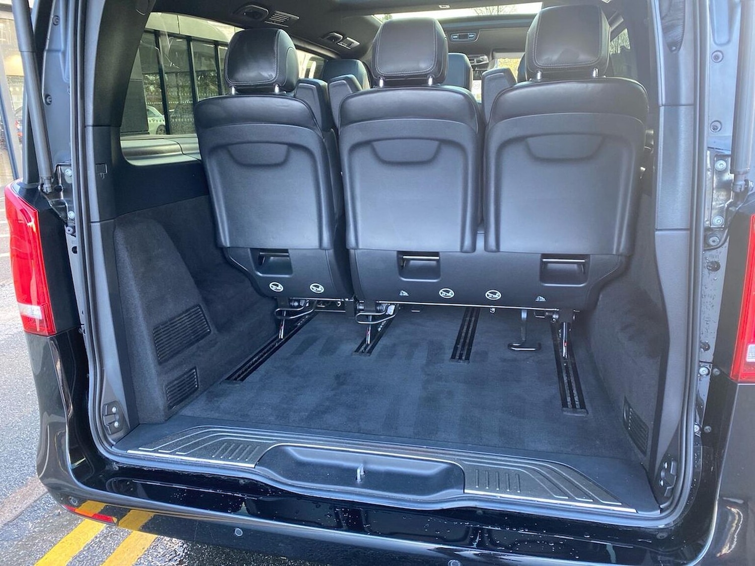 Used Mercedes-Benz V-Class 2021 for sale - 76436555: Photo 17