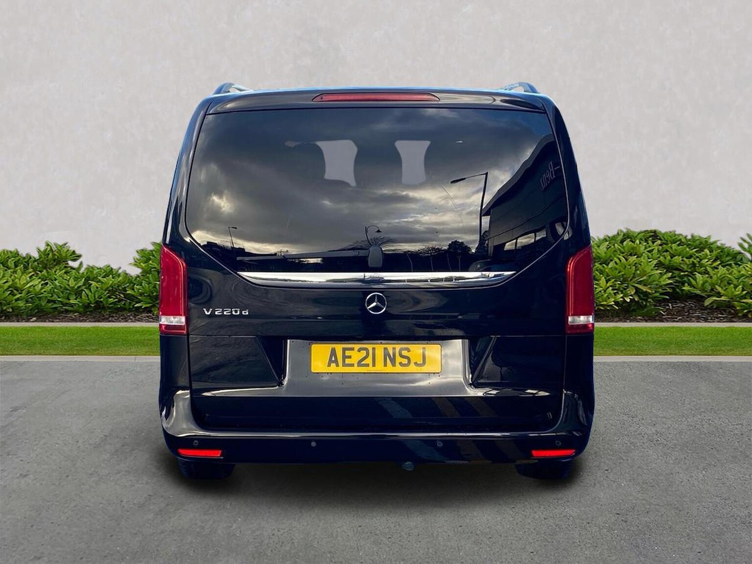 Used Mercedes-Benz V-Class 2021 for sale - 76436555: Photo 4