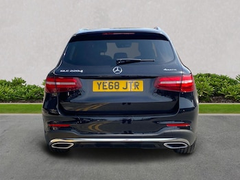 Used Mercedes-Benz GLC 2018 for sale - 75575536: Photo