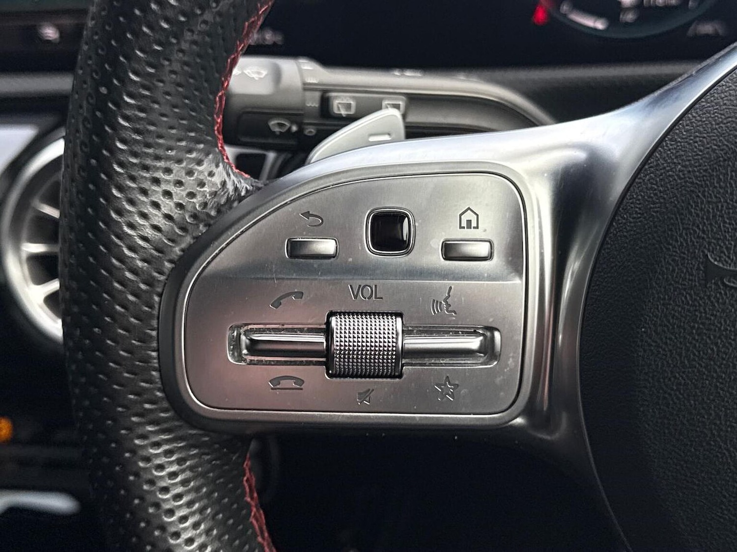 Used Mercedes-Benz A-Class 2019 for sale - 76461822: Photo 26