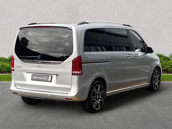 Used Mercedes-Benz V-Class 2018 for sale - 76299428: Photo 18