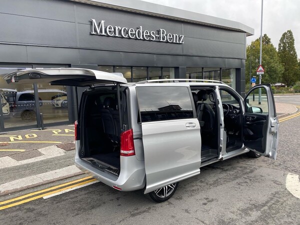 Used Mercedes-Benz V-Class 2018 for sale - 76299428: Photo 40