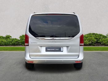 Used Mercedes-Benz V-Class 2018 for sale - 76299428: Photo