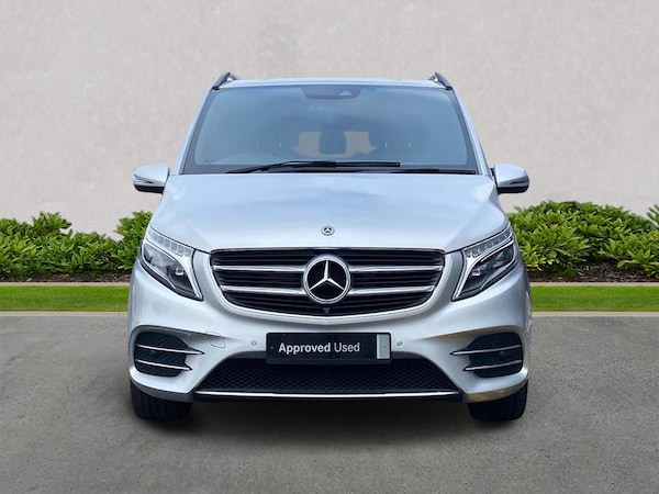 Used Mercedes-Benz V-Class 2018 for sale - 76299428: Photo 5