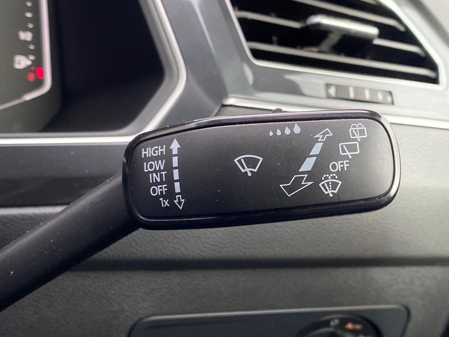 Used Volkswagen Tiguan 2023 for sale - 78195634: Photo 28