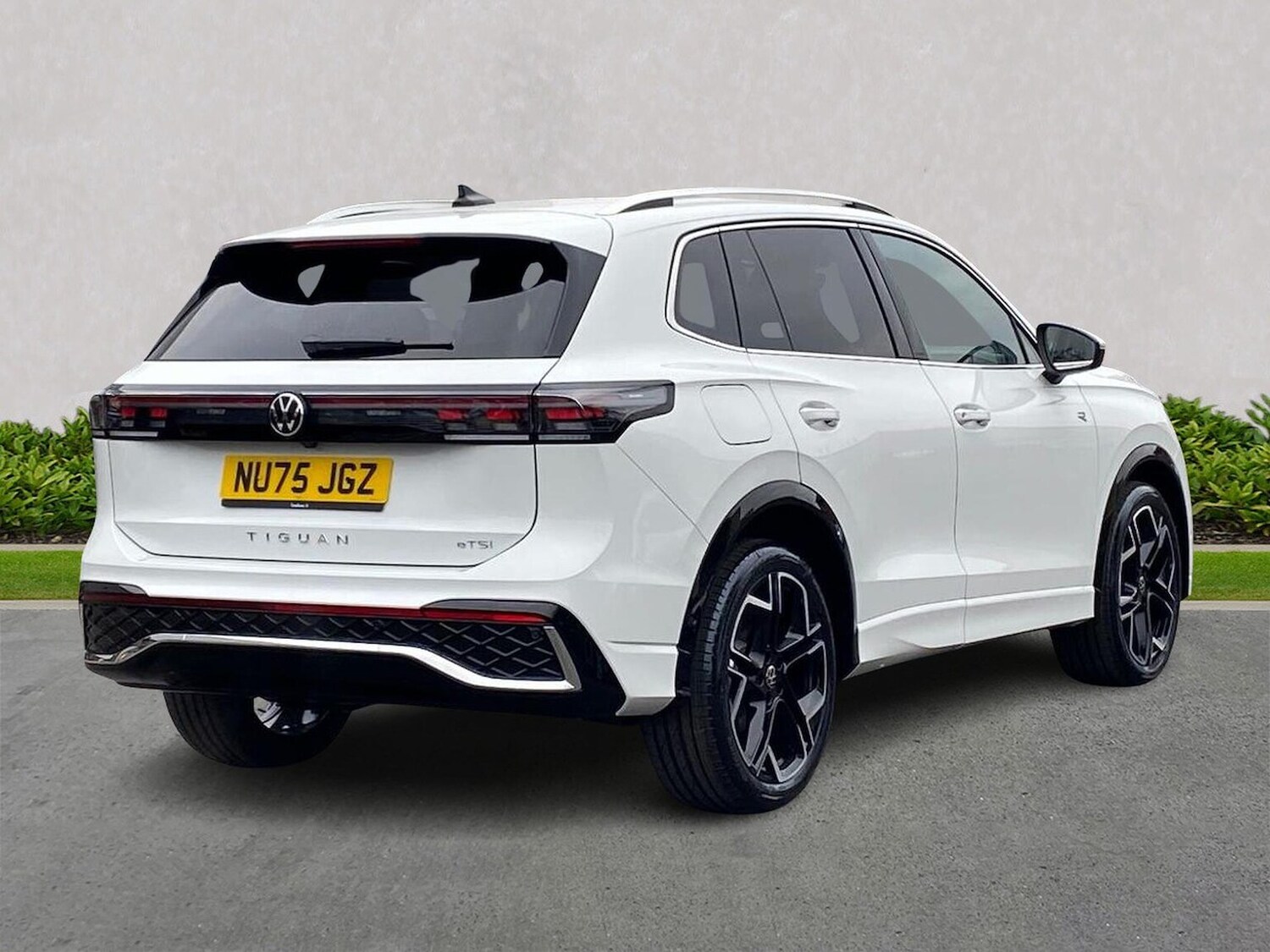 Used Volkswagen Tiguan 2025 for sale - 77487600: Photo 18