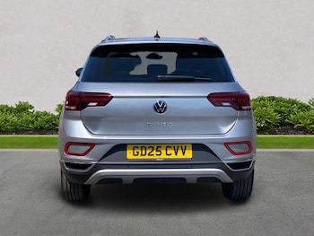 Used Volkswagen T-Roc 2025 for sale - 79115313: Photo