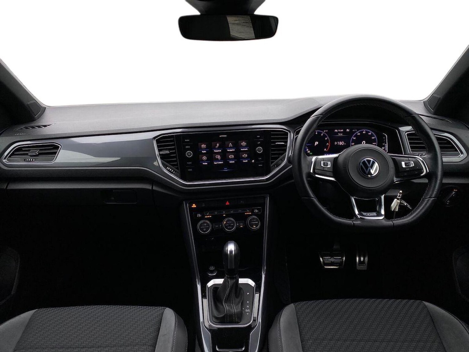 Used Volkswagen T-Roc 2021 for sale - 77555350: Photo 8