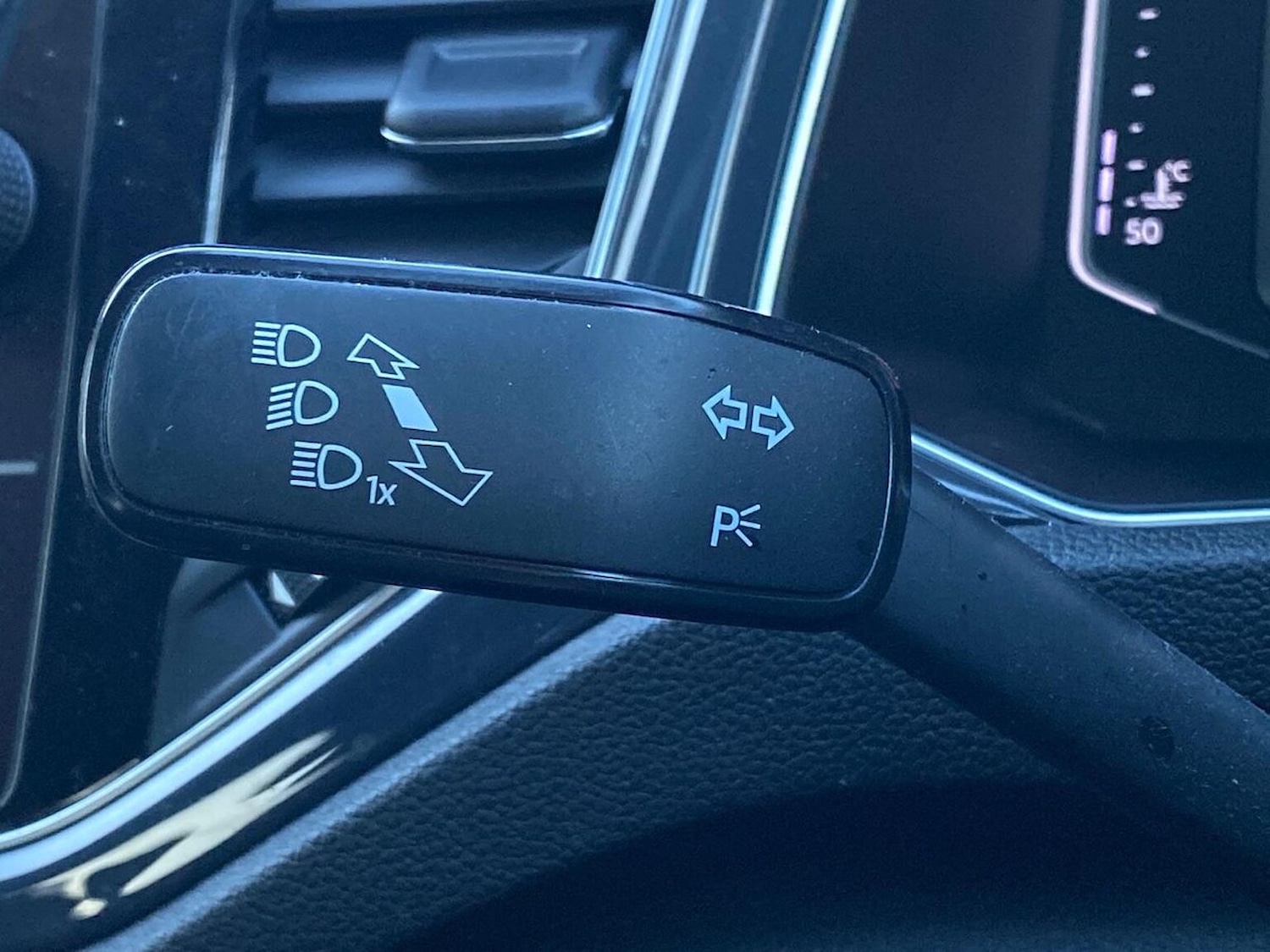 Used Volkswagen T-Roc 2019 for sale - 76785251: Photo 29