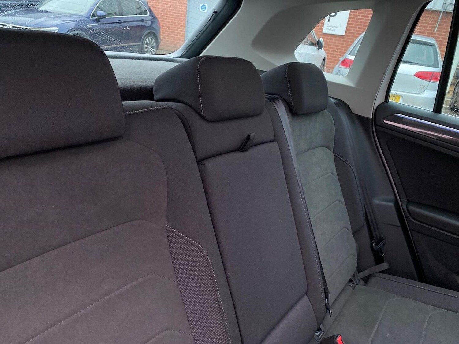 Used Volkswagen Tiguan 2021 for sale - 77802158: Photo 16