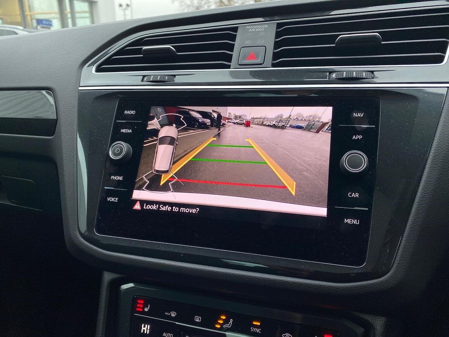 Used Volkswagen Tiguan 2021 for sale - 77802158: Photo 23