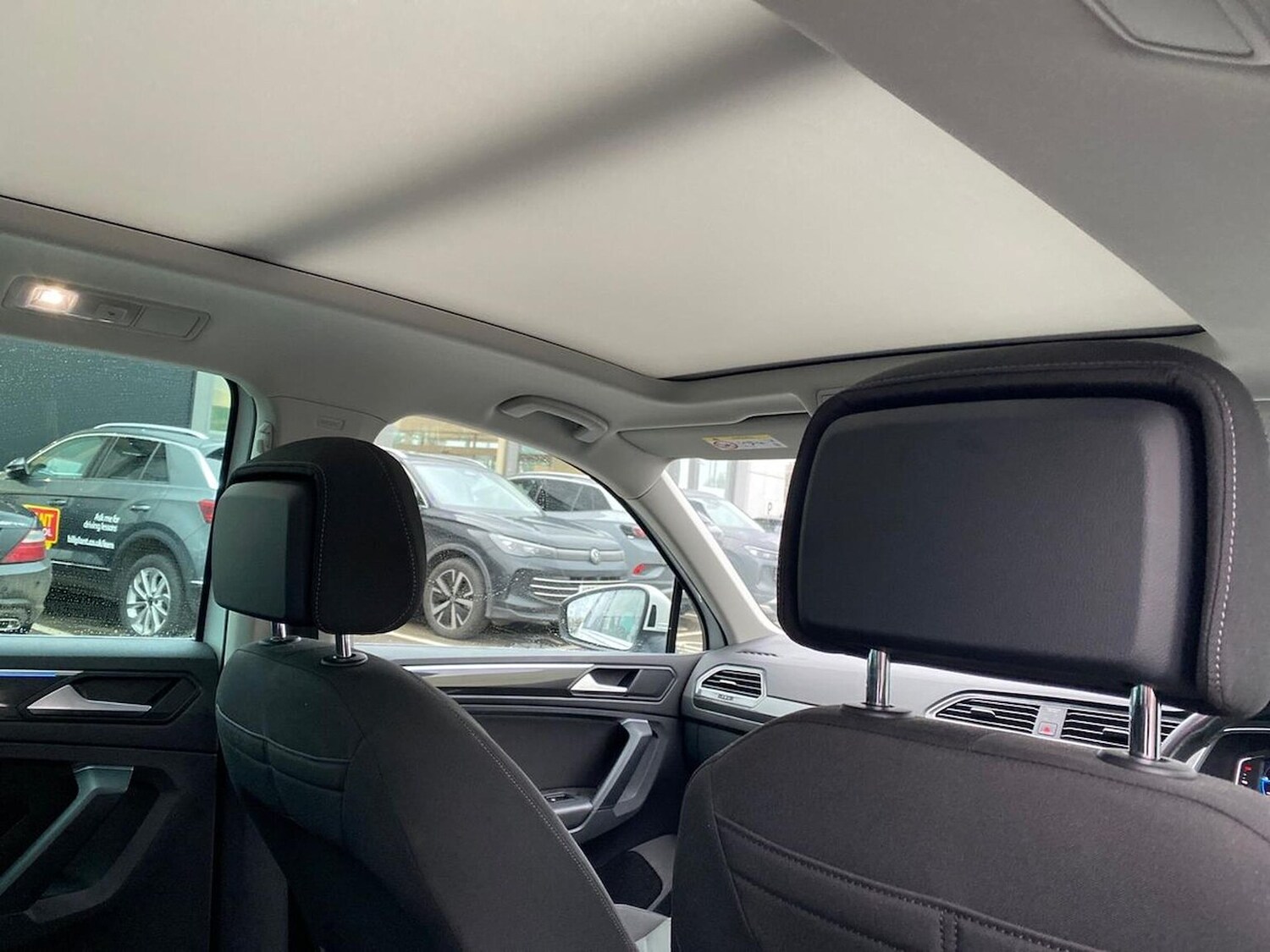 Used Volkswagen Tiguan 2021 for sale - 77802158: Photo 32